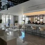 Rozafa Palace 호텔