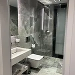 호텔 Rozafa Palace