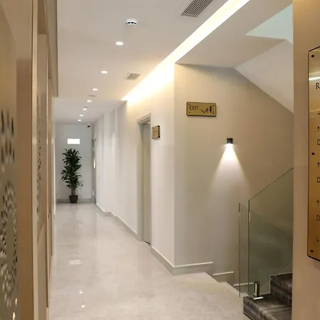 호텔 Rozafa Palace 4*