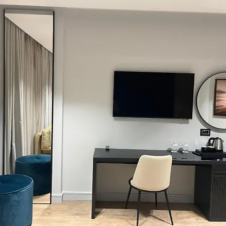 Rozafa Palace 호텔 4*