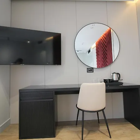 Hotel Rozafa Palace Sarandë