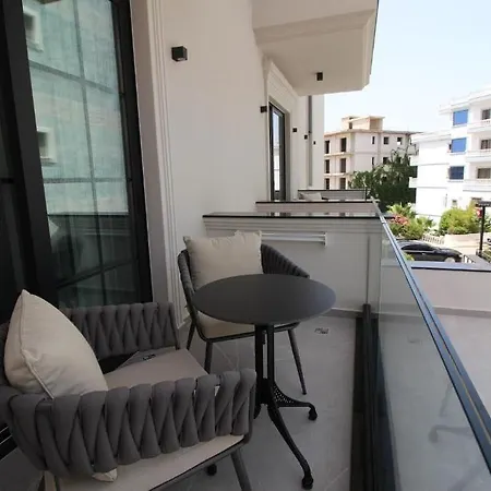Rozafa Palace 4* Sarandë