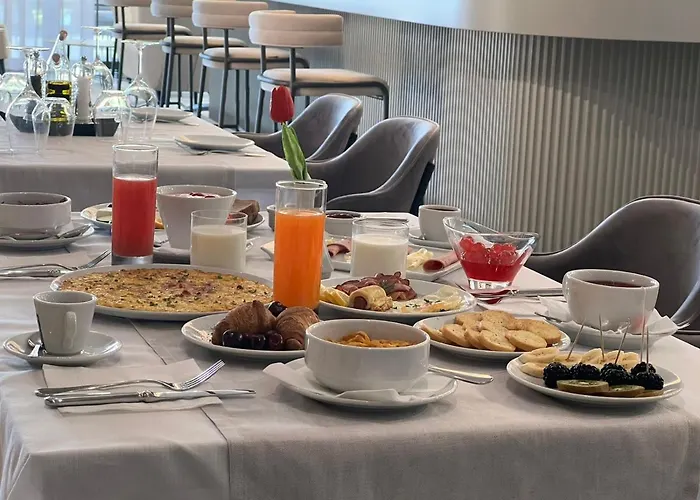 Rozafa Palace 4*