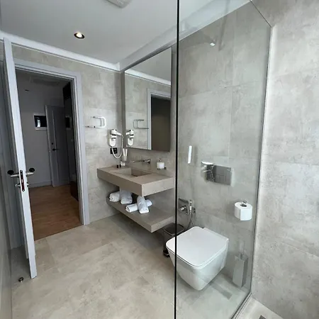 Hotel Rozafa Palace Saranda