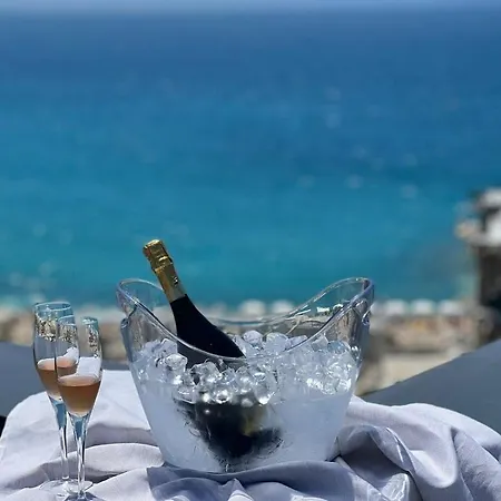 Rozafa Palace Otel 4*