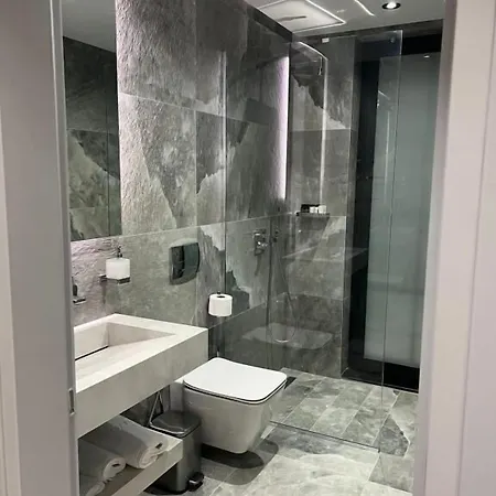 Hotell Rozafa Palace