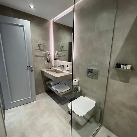 Rozafa Palace Saranda