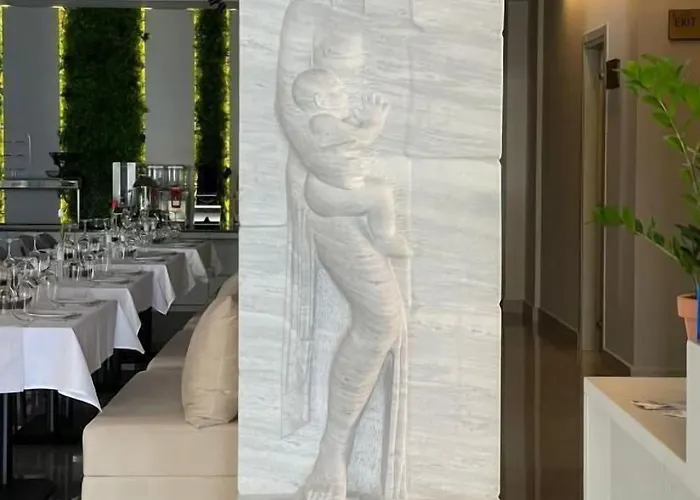 ホテル Rozafa Palace